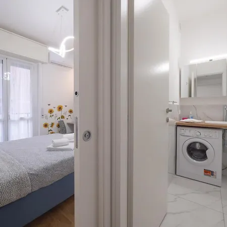 Nice Apartment In Milano 아파트 *
